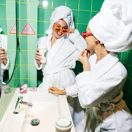 Amistat * ברצלונה